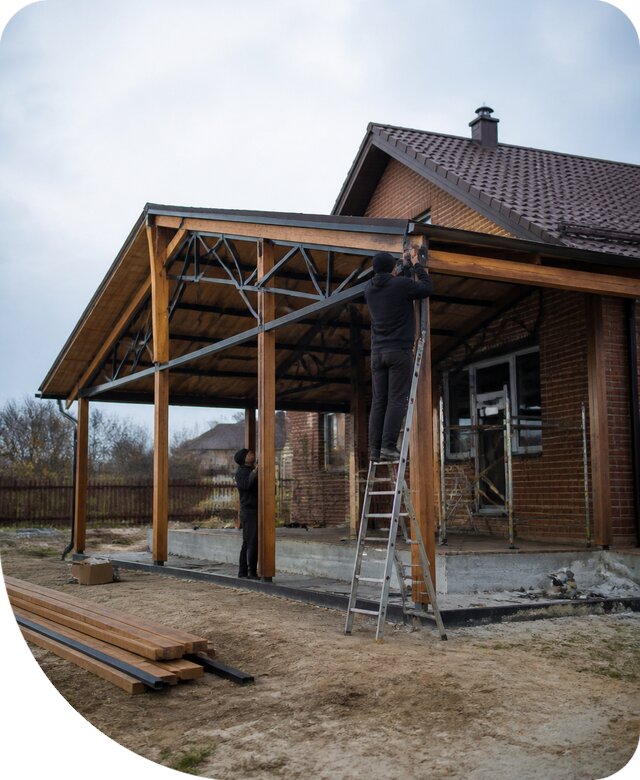 Пристройка навеса к дому и участку в Кирове-Чепецке под ключ